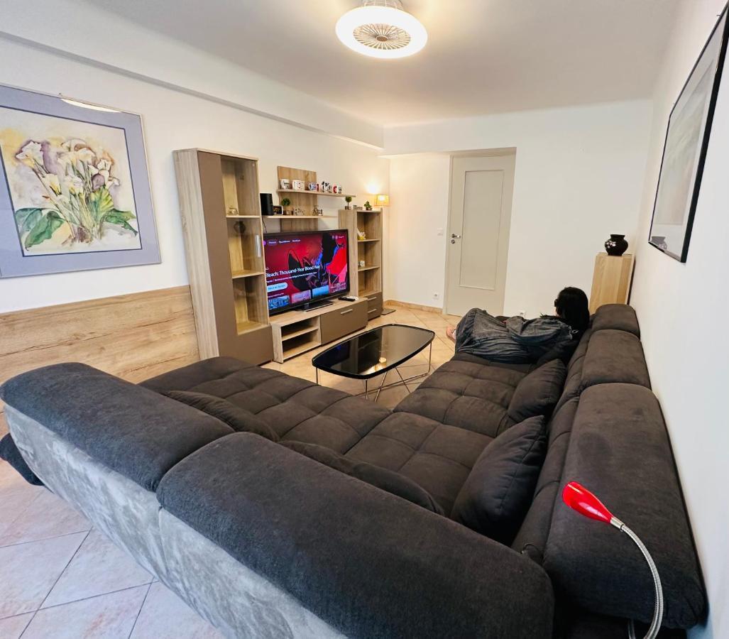 The Nice - 3 Rooms, 3Air Cond, 3Tv, 3Fans, 2 Wc, Wifi Everywhere 5Min Aeroport, Train, Beach, 1Min Tram, 15 Min Centre, Port, Parking Possible Esterno foto