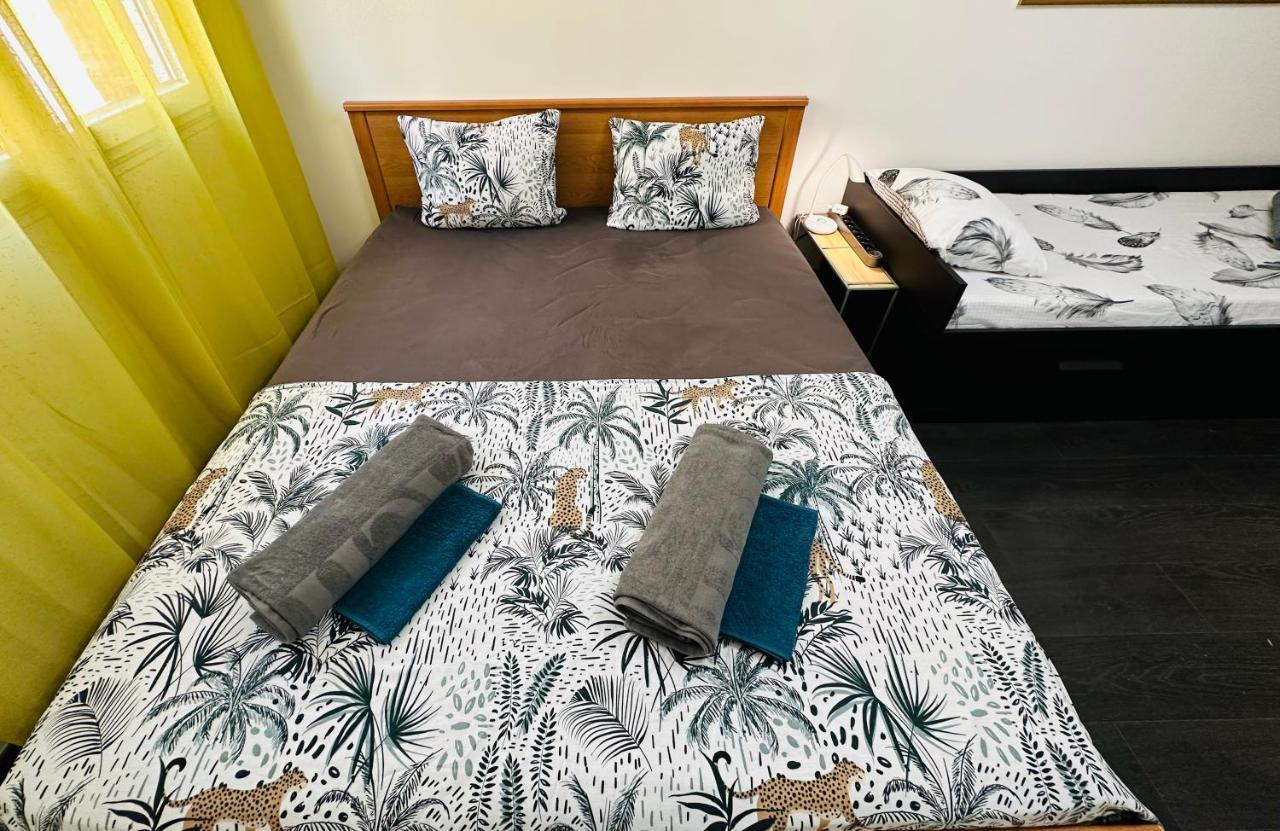 The Nice - 3 Rooms, 3Air Cond, 3Tv, 3Fans, 2 Wc, Wifi Everywhere 5Min Aeroport, Train, Beach, 1Min Tram, 15 Min Centre, Port, Parking Possible Esterno foto